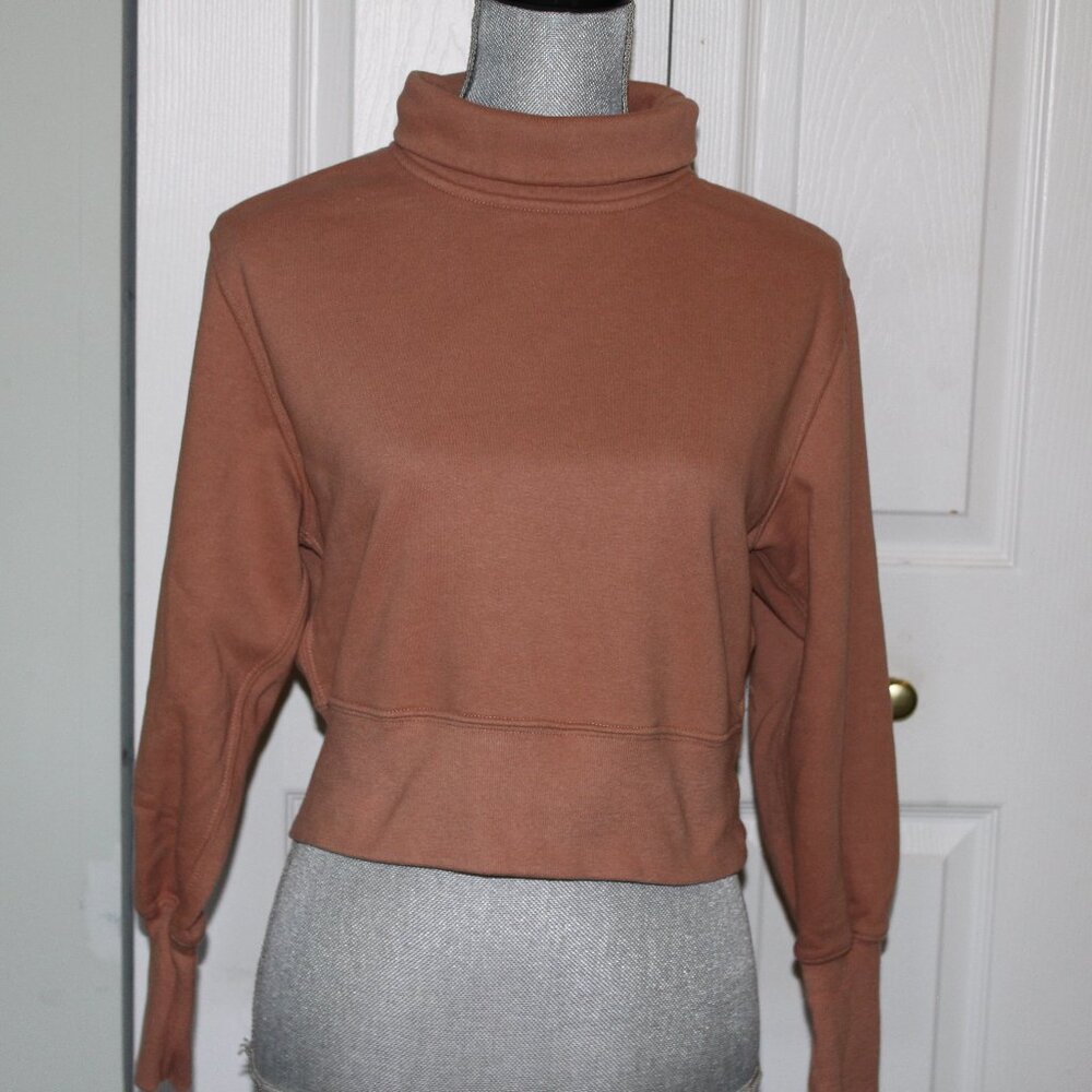 Abercrombie & Fitch Women's Cropped Turtleneck Sweatshirt in Rust
